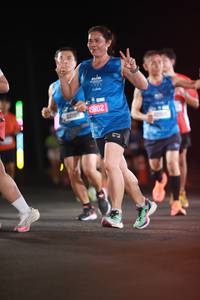 BIB: 1629, 5802
                            <button type="button" onclick="openModal(21562662)" class="btn btn-primary btn-sm float-right btn-popup" data-toggle="modal" data-target=".modal-high-quality">
                        <i class="fas fa-shopping-cart"></i> Add to Cart
                    </button>
                                            <button type="button" onclick="isThisMe(21562662, true)" class="btn btn-success btn-sm float-right btn-popup btn-isme hidden" data-toggle="tooltip" data-placement="bottom" title="นี่คือรูปของคุณใช่ไหม คลิกที่นี่เพื่อเอาเข้าอัลบั้ม">
                        <i class="fas fa-plus"></i> Add to album
                    </button>
                    <button type="button" onclick="isThisMe(21562662, false)" class="btn btn-warning btn-sm float-right btn-popup btn-isnotme hidden">
                        <i class="fas fa-ban"></i> Remove from album
                    </button>